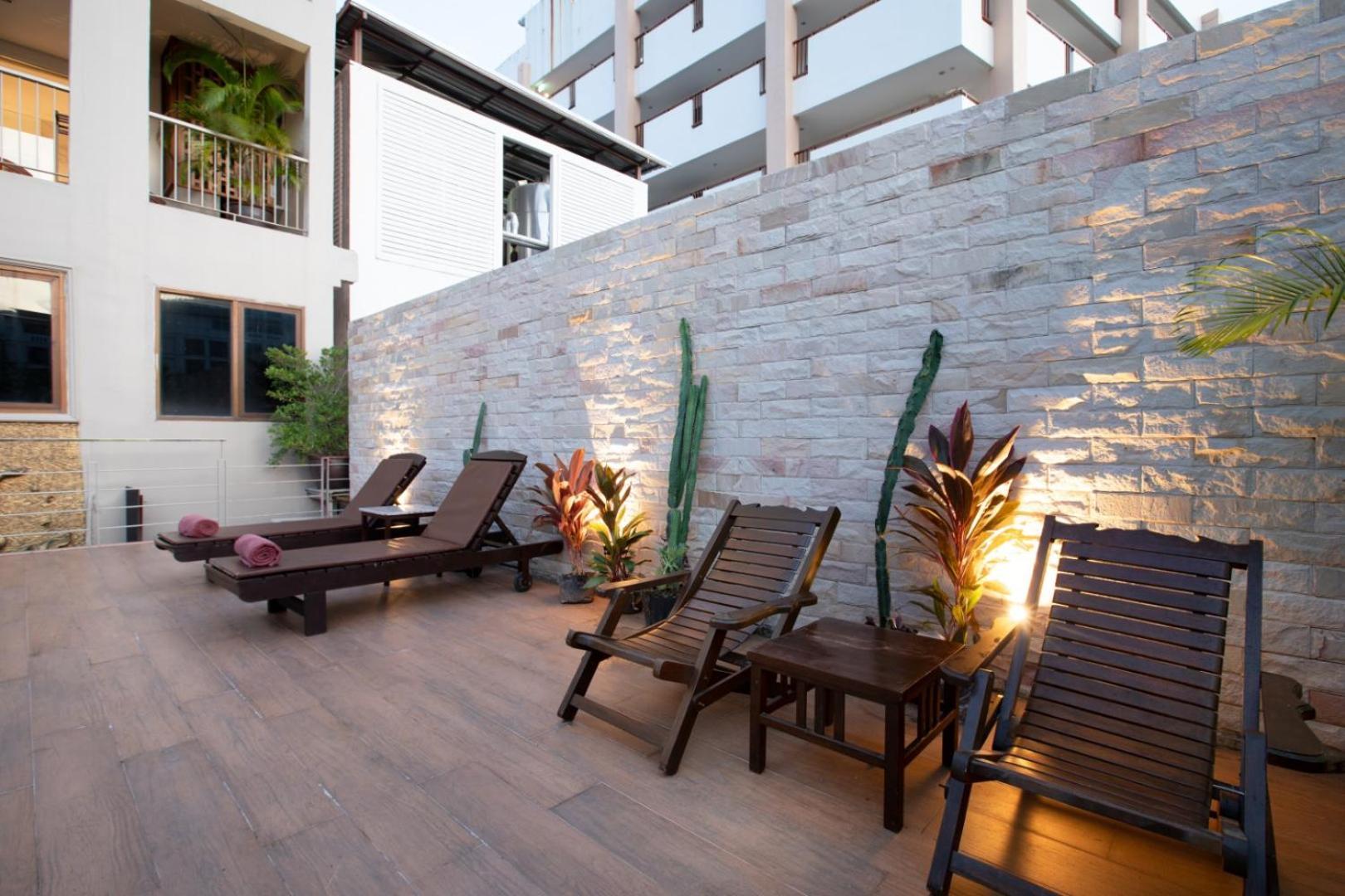 Orchid Garden Hotel Patong Exterior photo