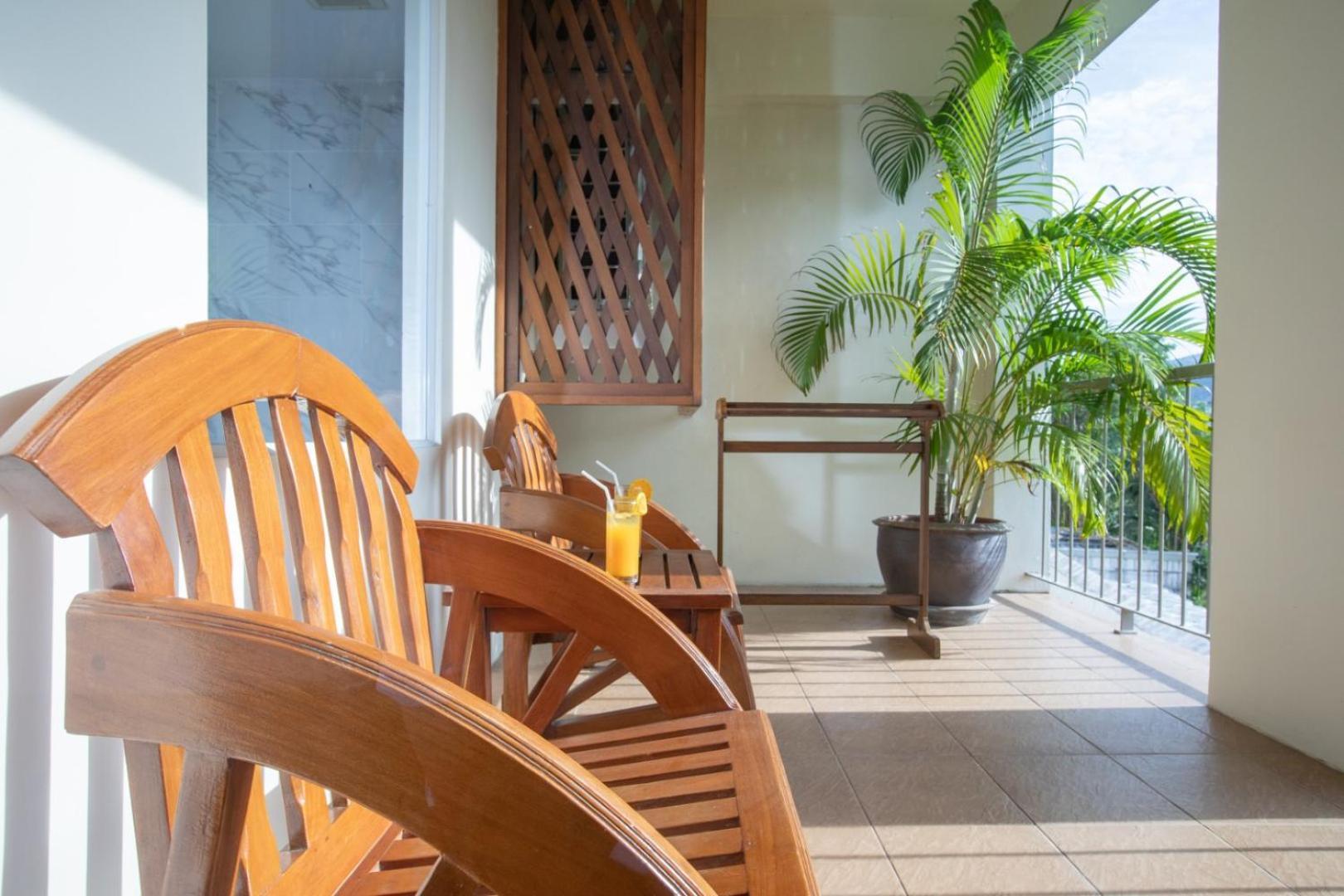 Orchid Garden Hotel Patong Exterior photo