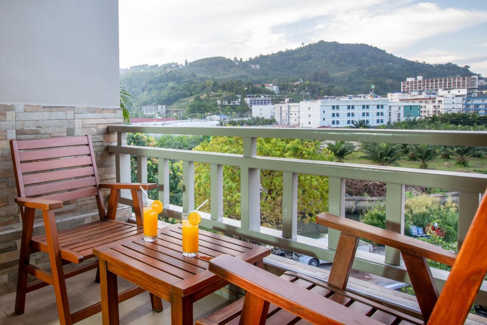 Orchid Garden Hotel Patong Exterior photo