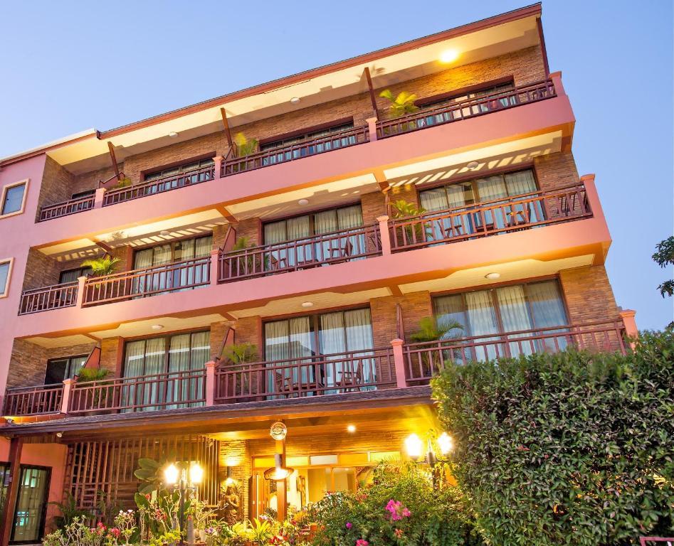 Orchid Garden Hotel Patong Exterior photo